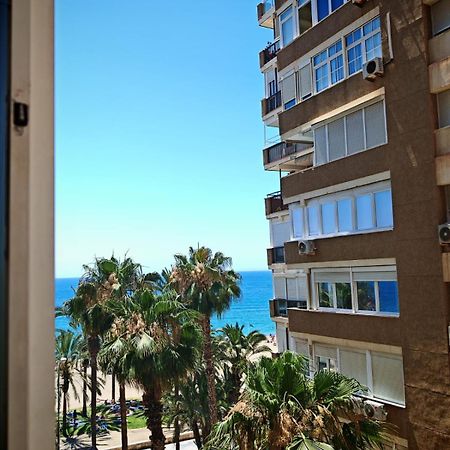 Apartamento Malaga Port Luaran gambar