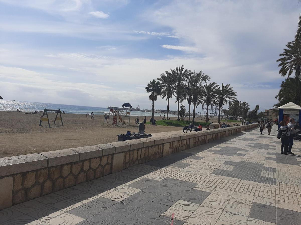 Apartamento Malaga Port Apartment Luaran gambar