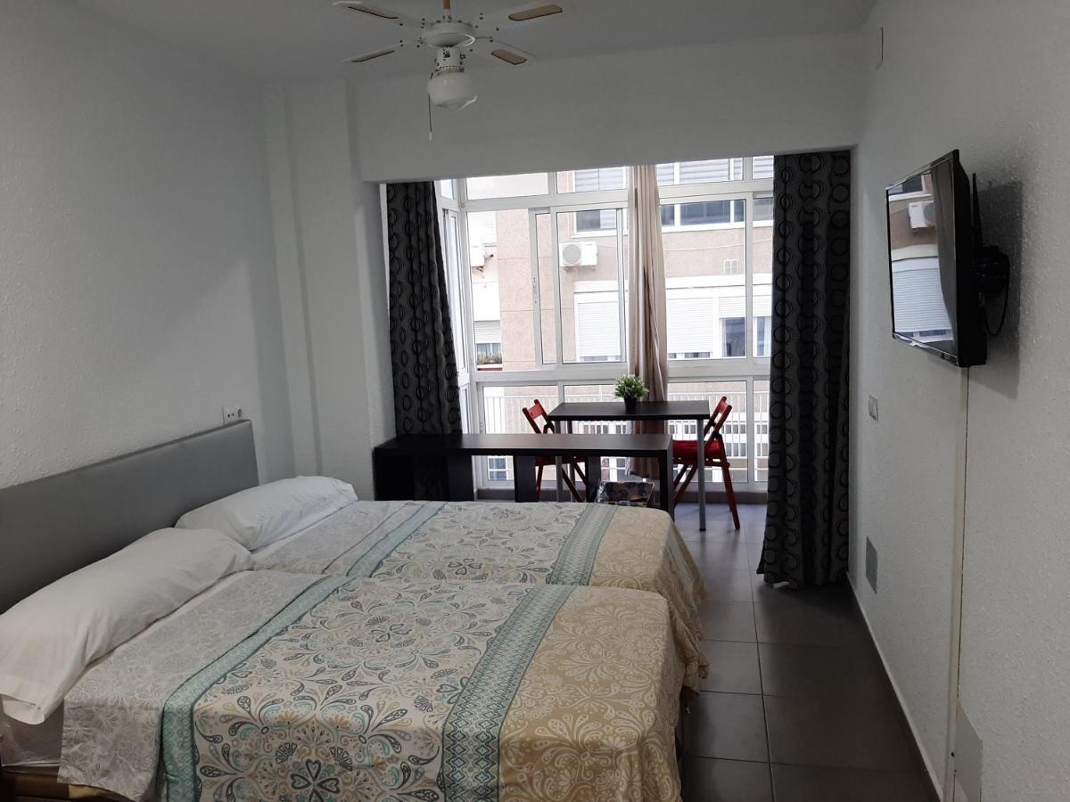 Apartamento Malaga Port Apartment Luaran gambar