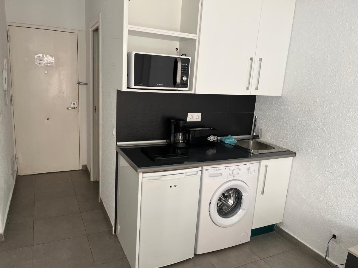 Apartamento Malaga Port Luaran gambar