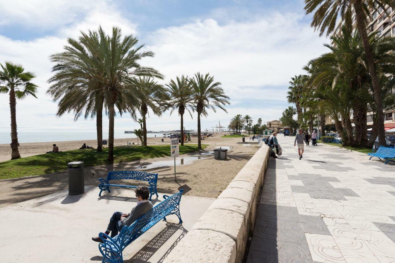 Apartamento Malaga Port Luaran gambar