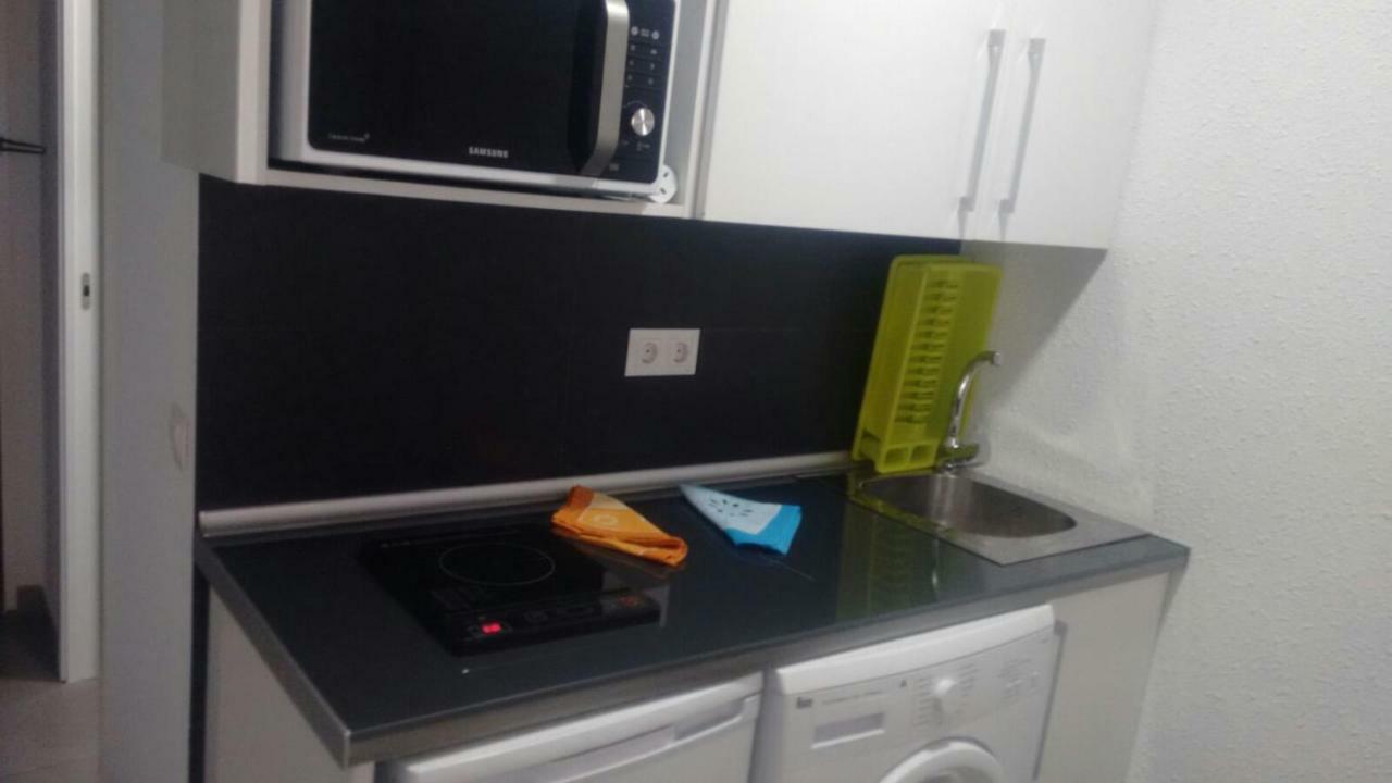 Apartamento Malaga Port Luaran gambar